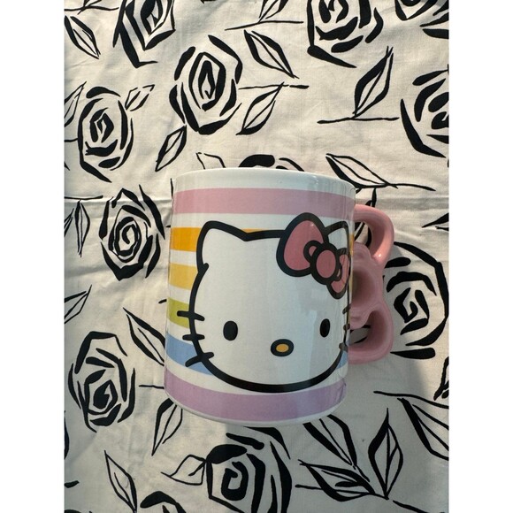 Hello Kitty coffee mug - Picture 5 of 5